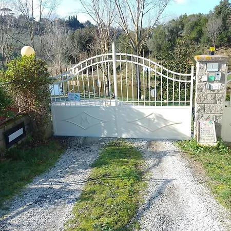 Farm stay Valle Incantata - Farm And Lab *